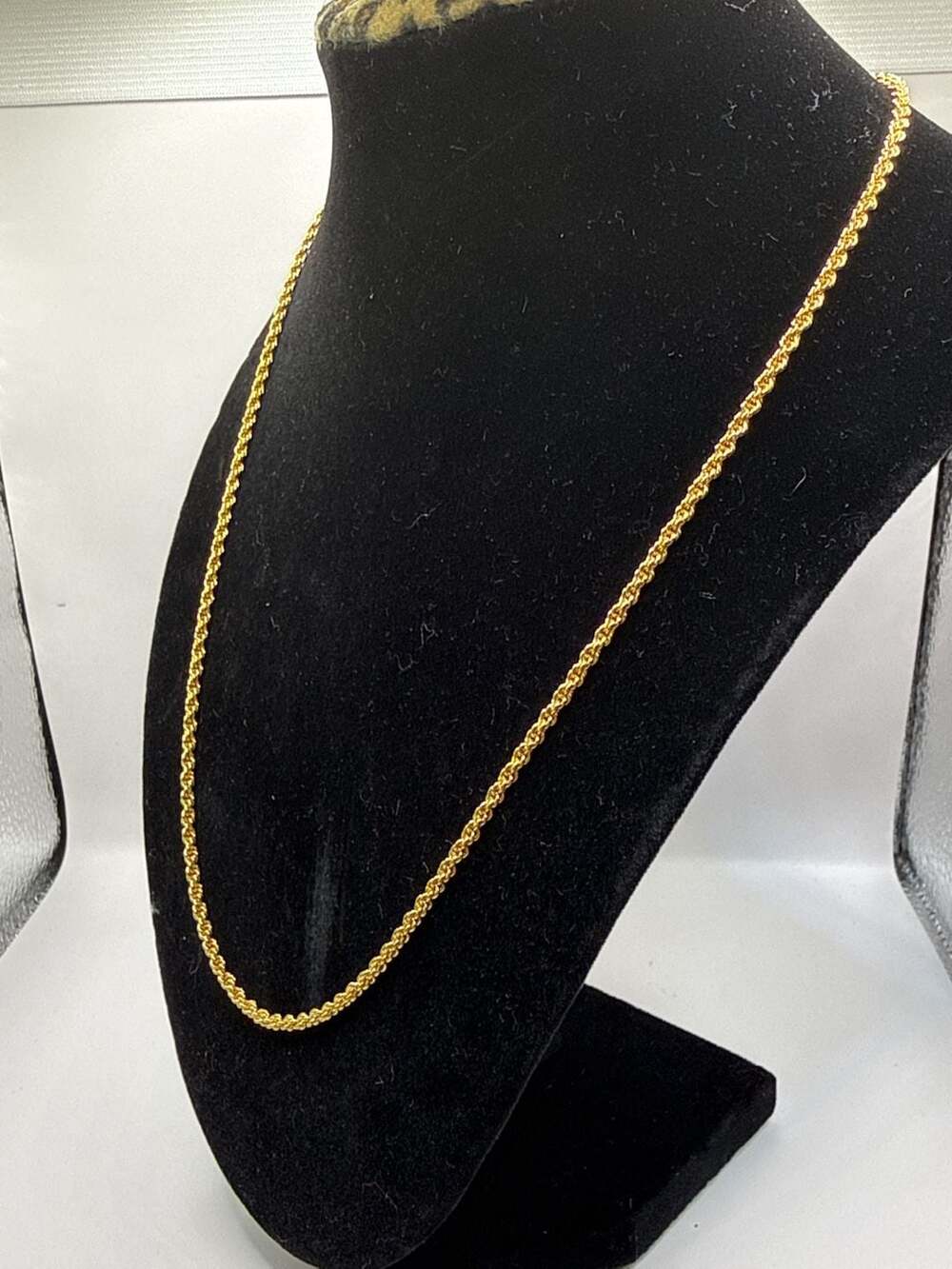 Gold Tone Rope Chain Necklace 21 Inch - Picture 2 of 5